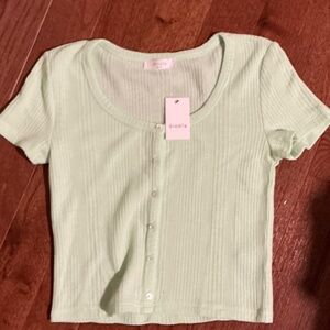 Elodie - Mint Green Button-Up Top